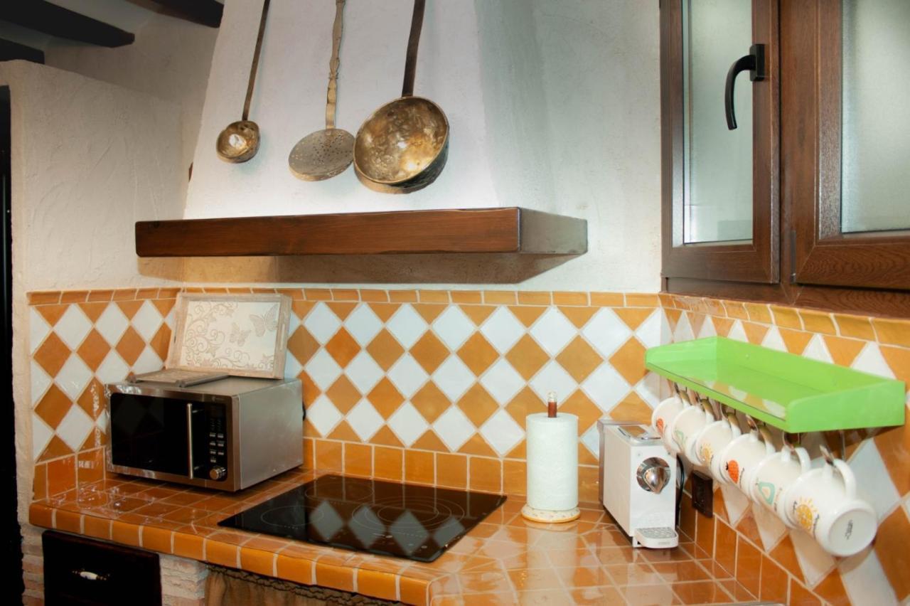 Casa Rural La Bodega, Ofrece Cata De Vino Gratis Horche Buitenkant foto