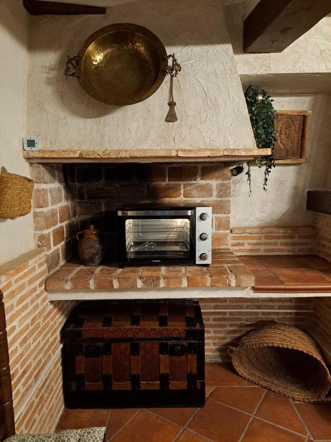 Casa Rural La Bodega, Ofrece Cata De Vino Gratis Horche Buitenkant foto