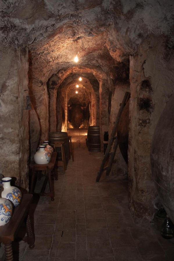 Casa Rural La Bodega, Ofrece Cata De Vino Gratis Horche Buitenkant foto