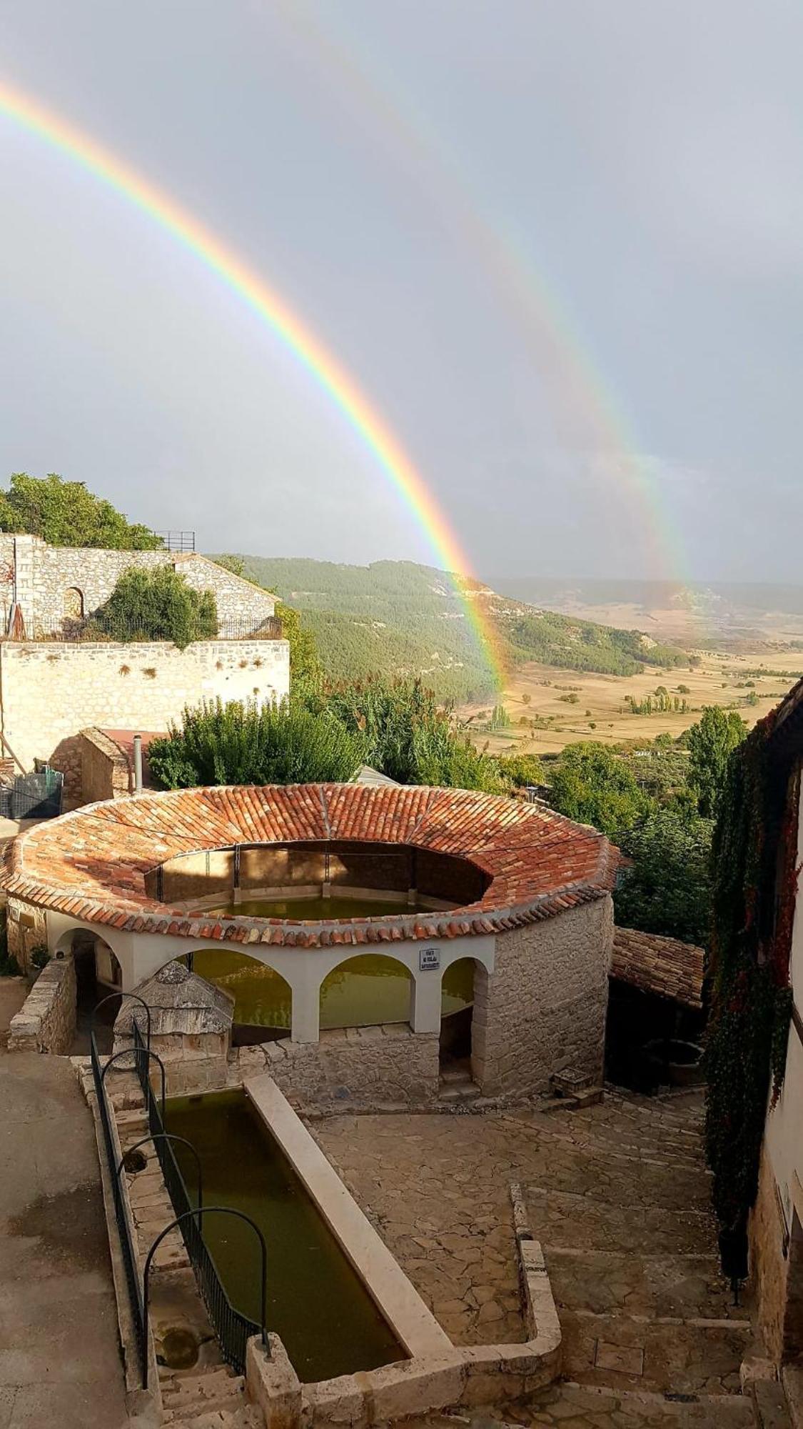 Casa Rural La Bodega, Ofrece Cata De Vino Gratis Horche Buitenkant foto