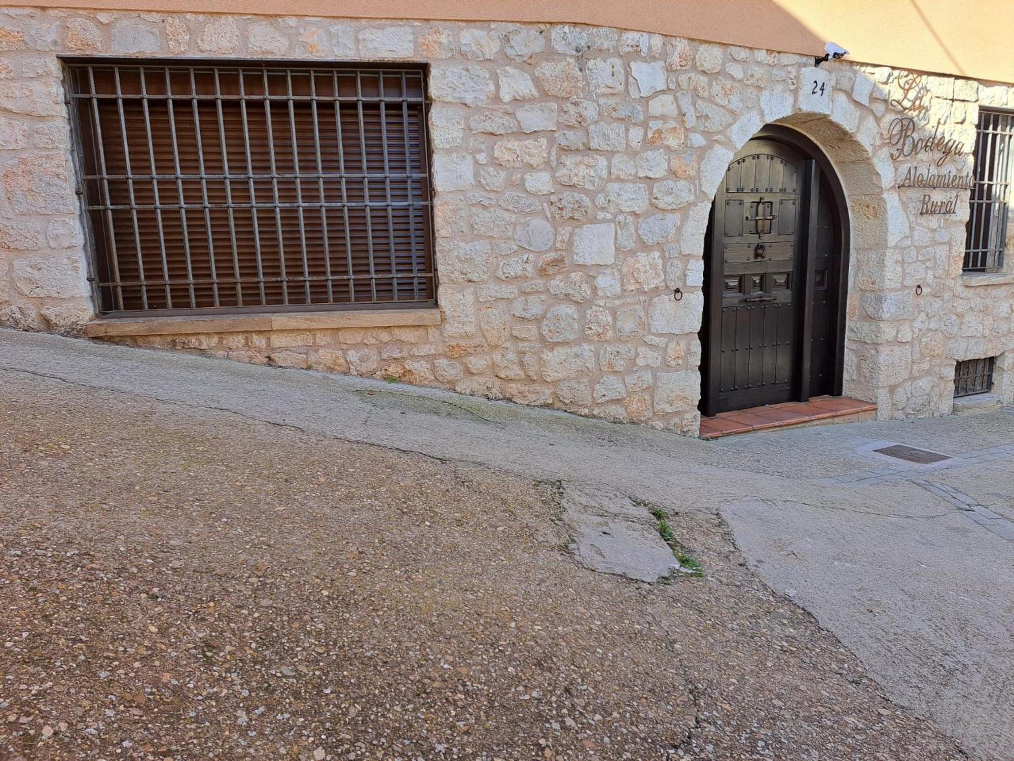 Casa Rural La Bodega, Ofrece Cata De Vino Gratis Horche Buitenkant foto