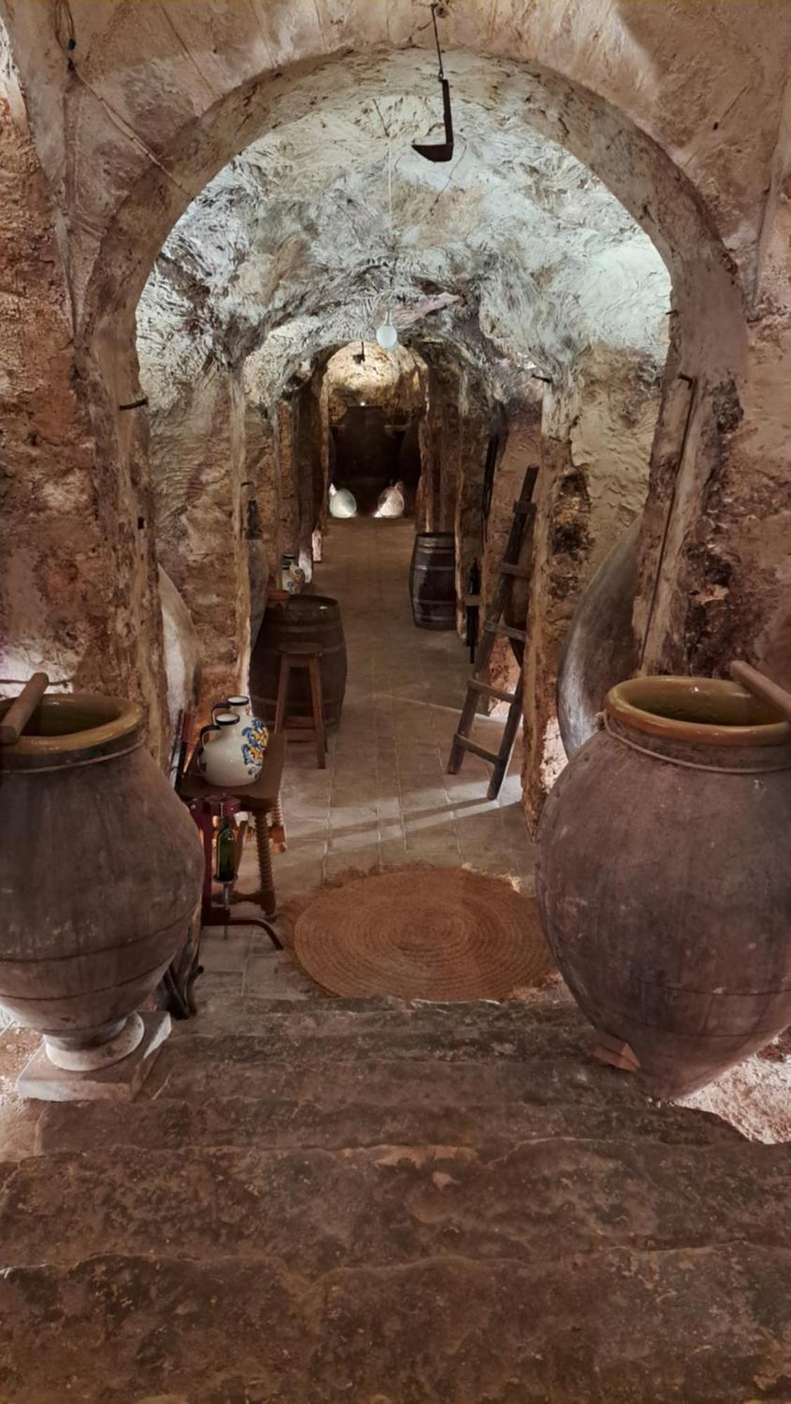 Casa Rural La Bodega, Ofrece Cata De Vino Gratis Horche Buitenkant foto
